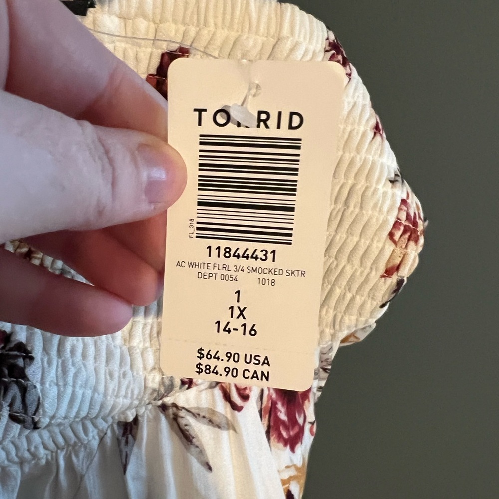 Torrid Cream and Red Floral Dress - Picture 13 of 14